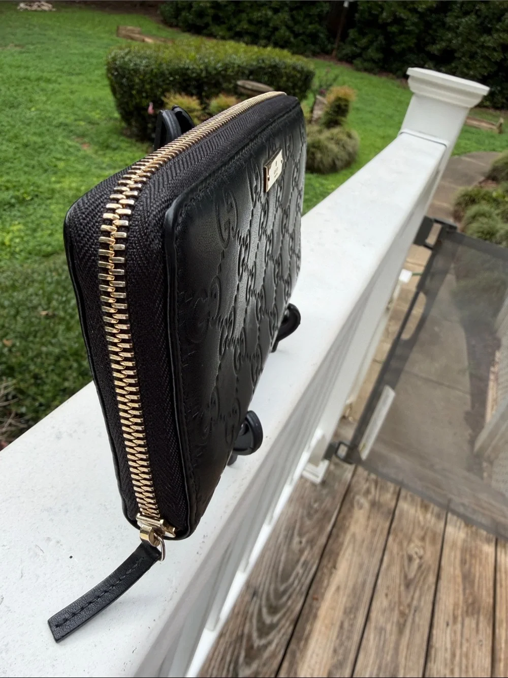 Gucci Black Embossed GG Leather Zip Wallet with Gold Plaque BEAUTIFUL